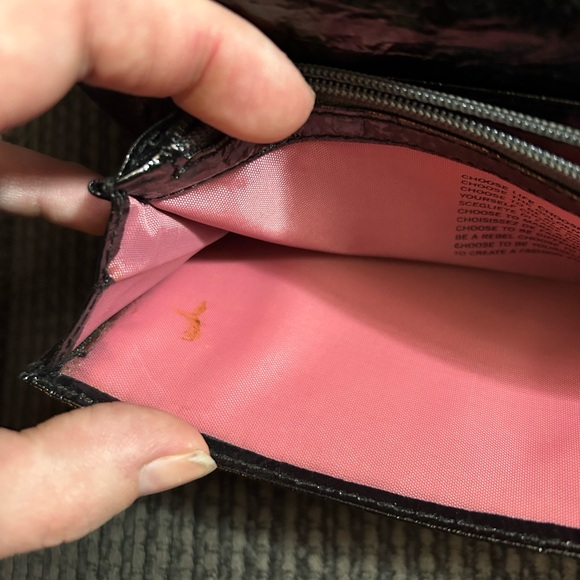 Matt & Nat crinkle wallet - Picture 4 of 4